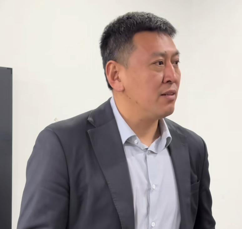 NBA直播-胜新疆更衣室！王世龙强调防守与反击，点出求胜欲，无金链子环节